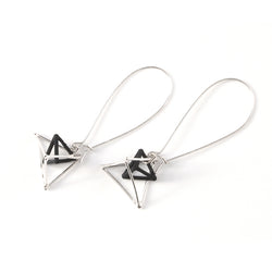TRIANGLE - WHITE & BLACK - WBT002 2 Triangle Earrings