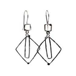 ECLIPSE hoop/square earrings - black and white